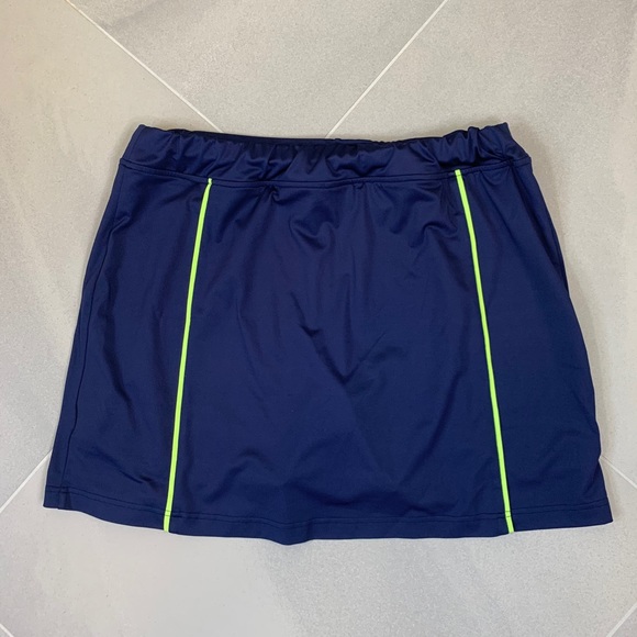 Bette Court Golf Skort Skirt - Picture 7 of 8